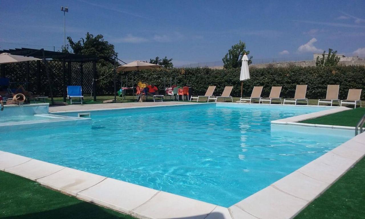 Vistalago Garden Doria Monteleone Rocca Doria Exterior foto